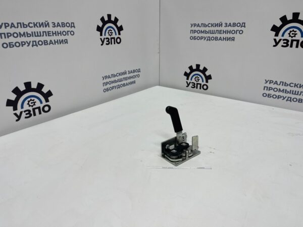 Liebherr 11828436 замок двери