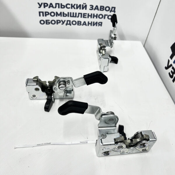 Liebherr 7415236 замок левый